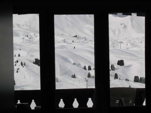 052 Das erblicken wir jeden Tag wenn wir aus dem Fenster schauen