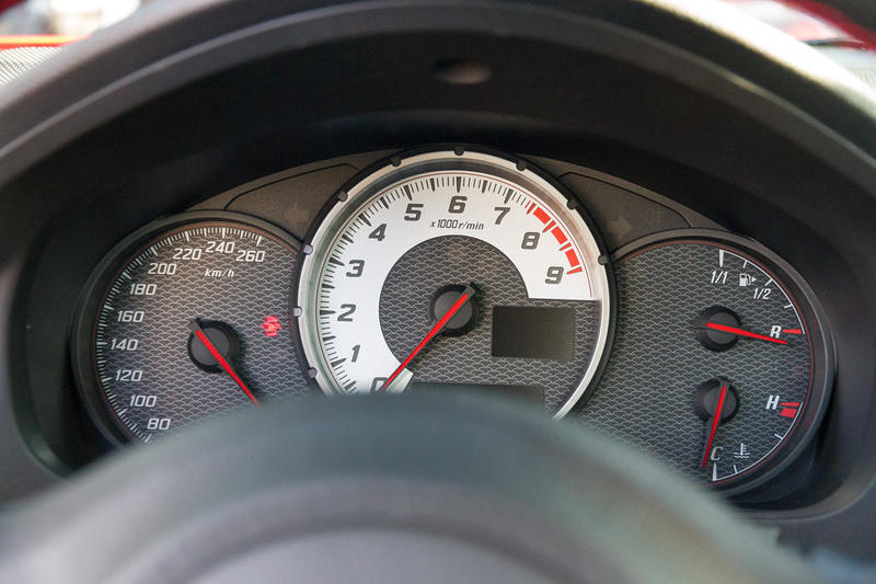 Toyota GT86 cockpit gauges