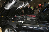 Mercedes SLR Roadster engine bay